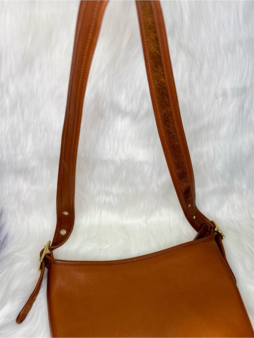 Classic 9953 Bucket Leather Shoulder Bag in brown - Picture 6 of 8